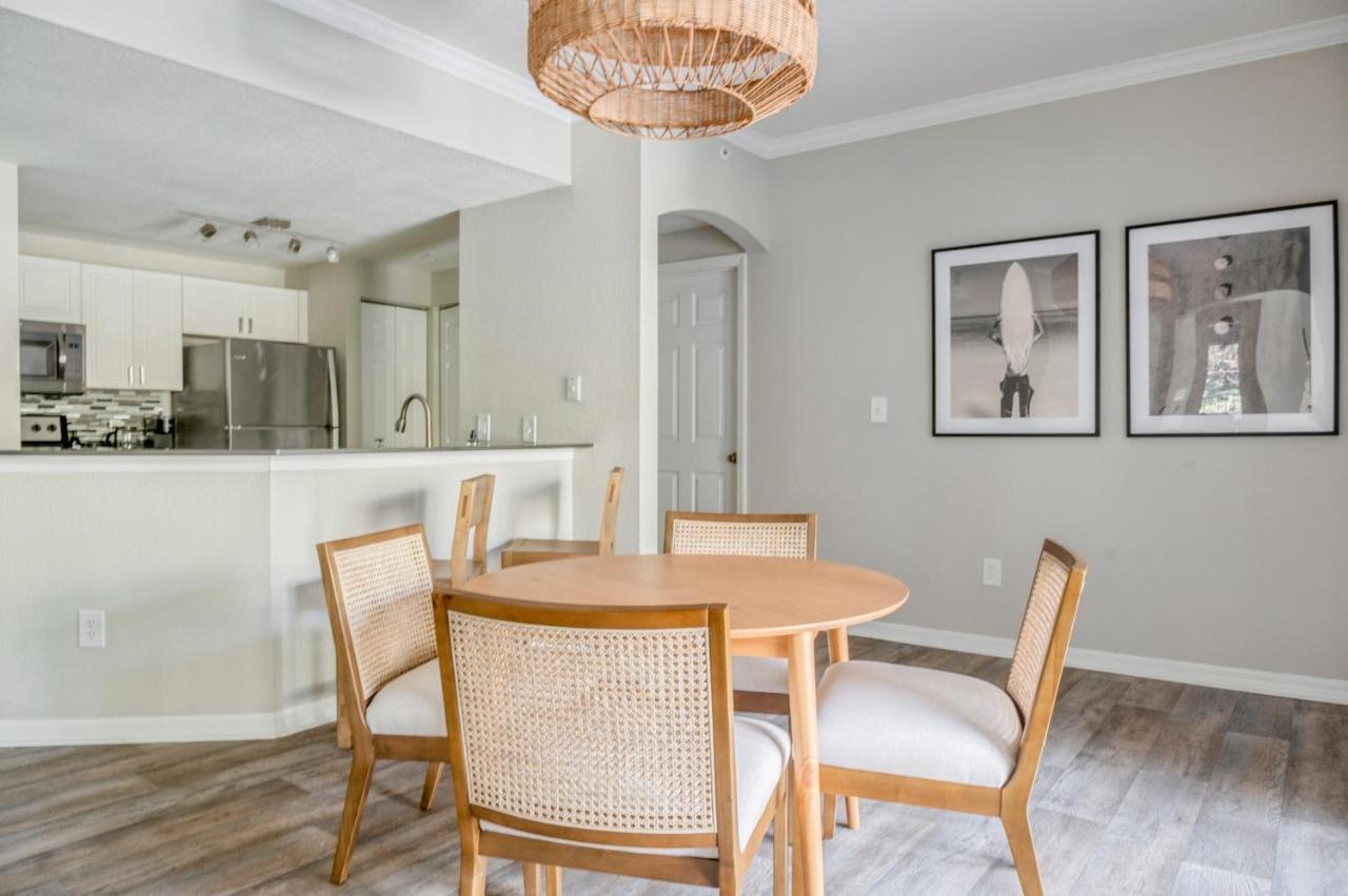 Отель Kasa Wellington South Florida Экстерьер фото
