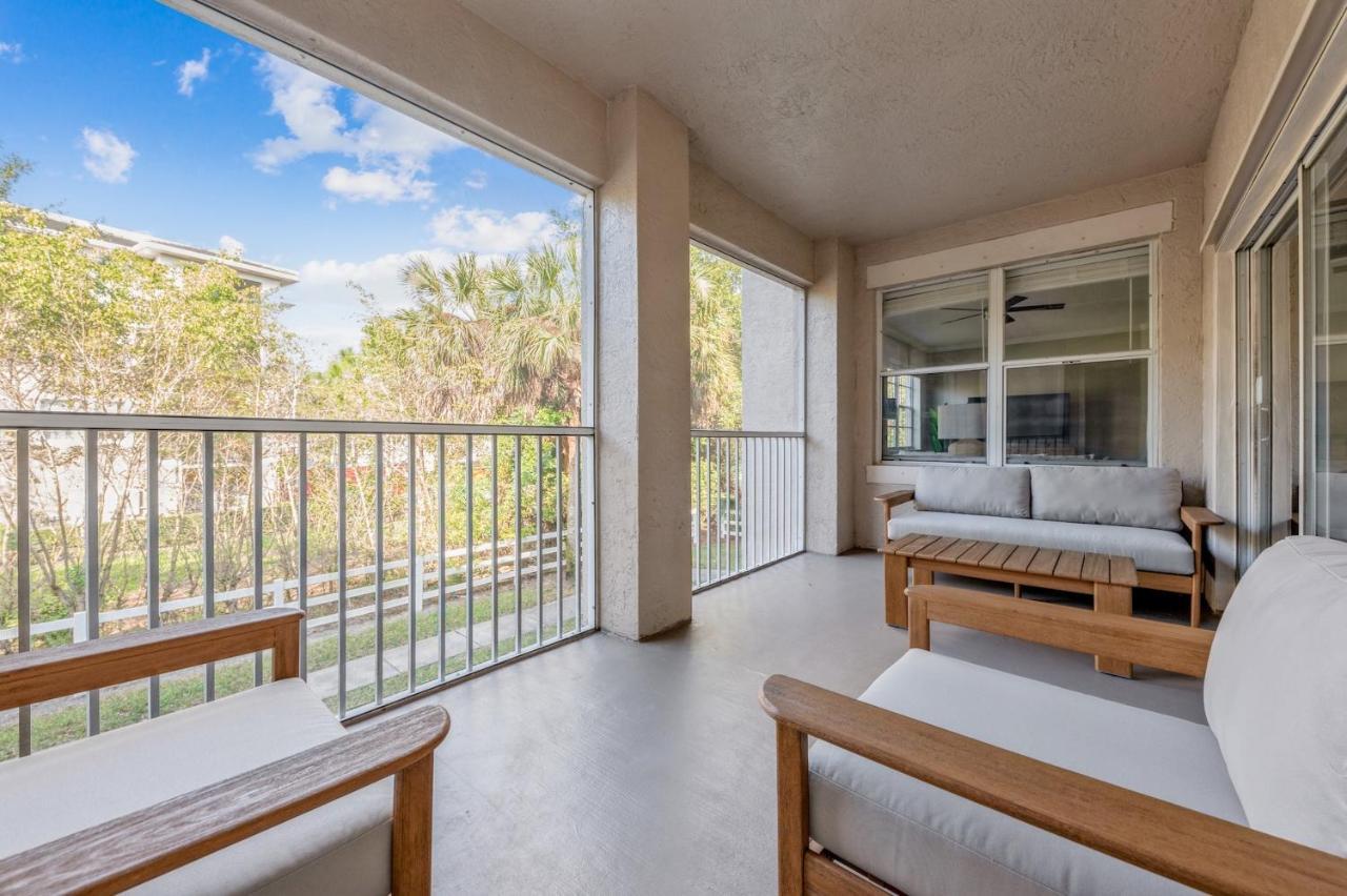 Отель Kasa Wellington South Florida Экстерьер фото